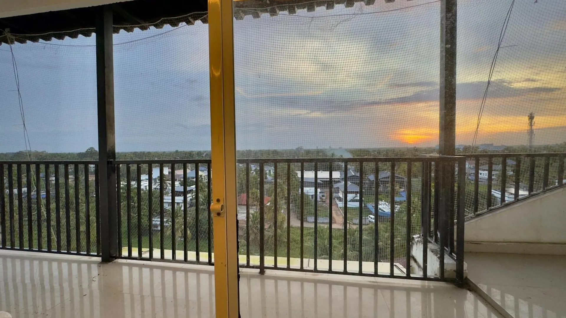 Apartment Veu Ragamalika Cochin Near Lakeshore Hospital Kochi