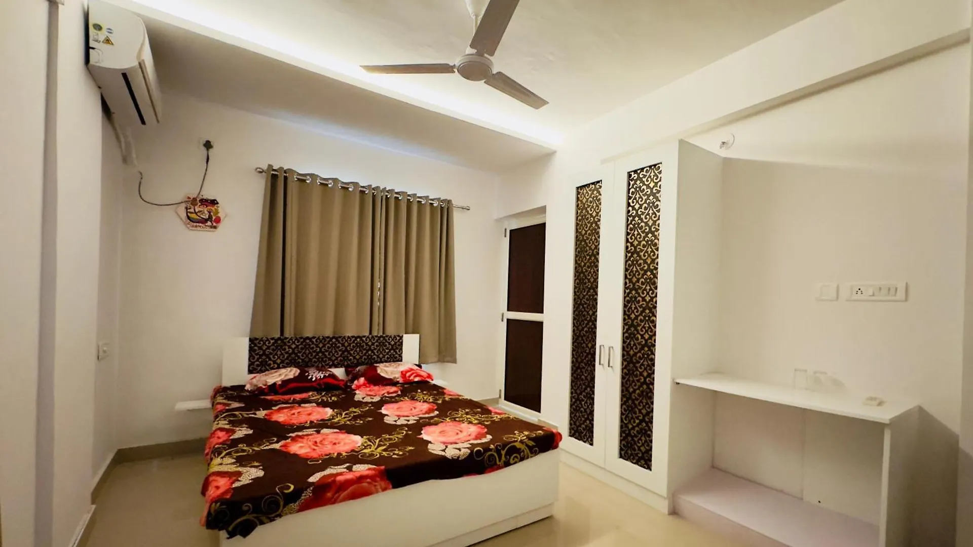 Veu Ragamalika Cochin Near Lakeshore Hospital Kochi 0*,  India