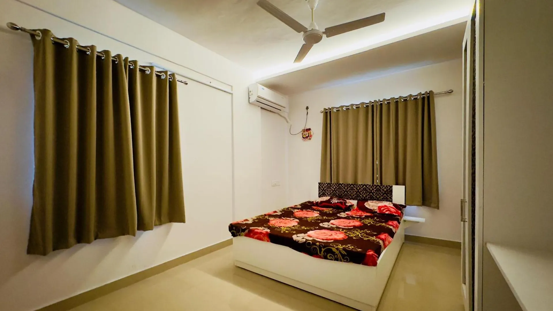 Veu Ragamalika Cochin Near Lakeshore Hospital Kochi Apartment